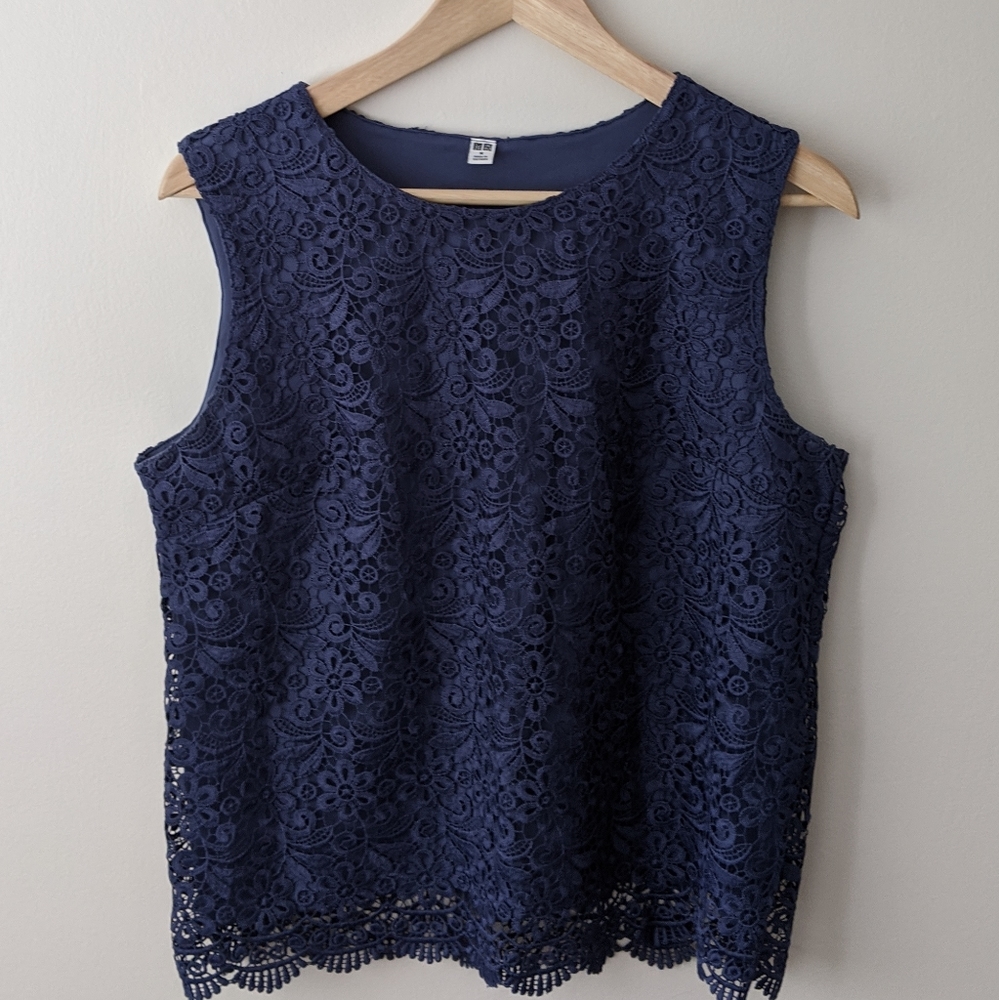 Uniqlo Blue Lace Shell